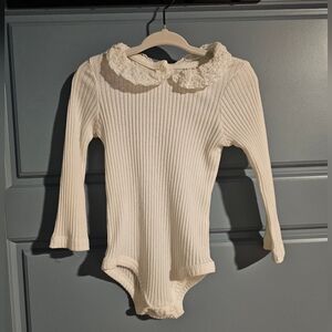 Nicole Miller White Long Sleeve Baby Bodysuit